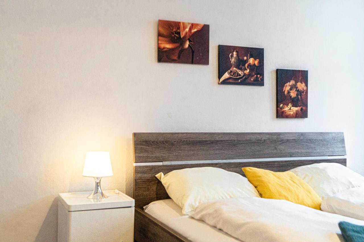 Comfy 2Br- Apartment Near Wiener Stadthalle Exterior photo