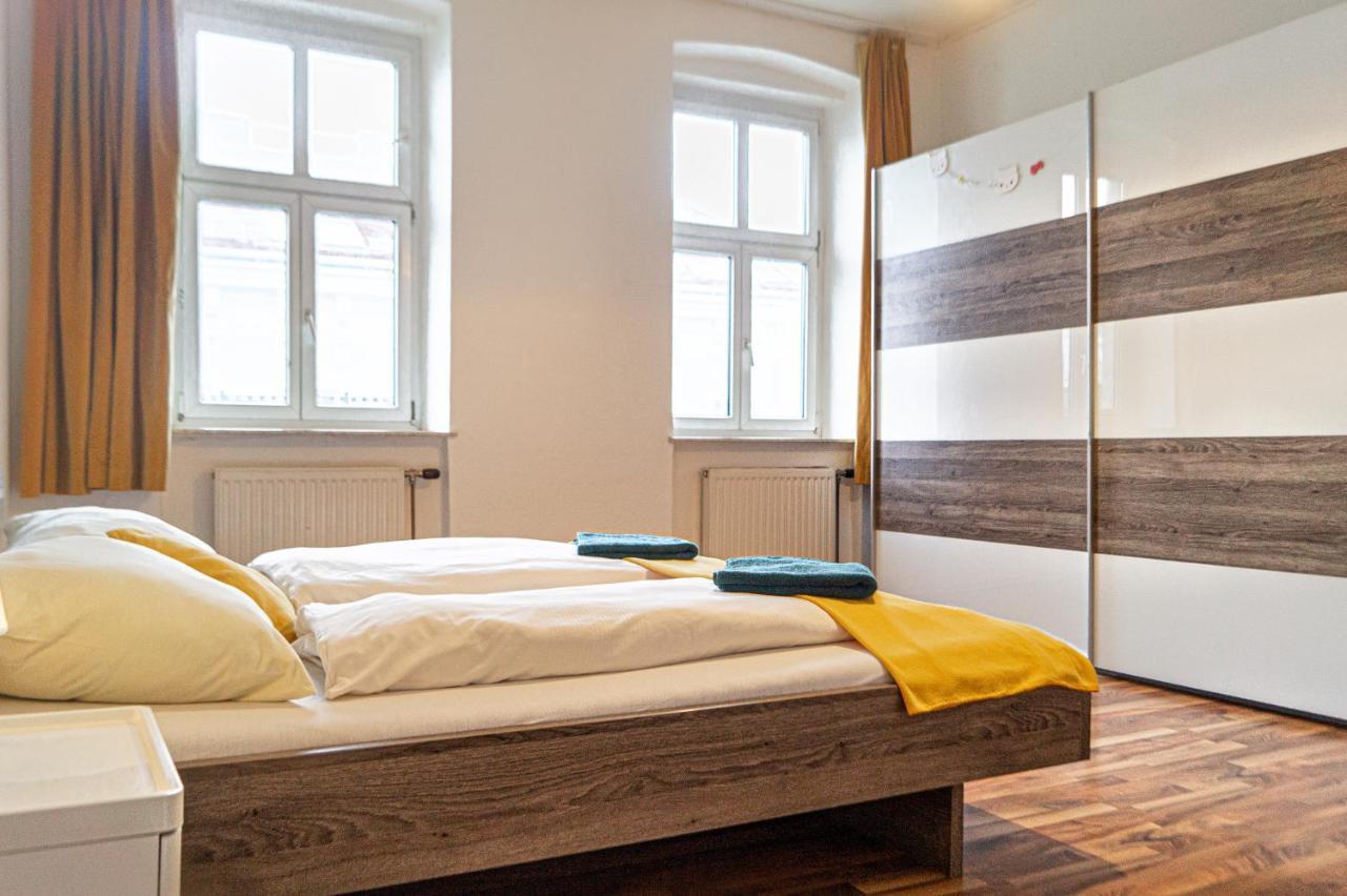 Comfy 2Br- Apartment Near Wiener Stadthalle Exterior photo